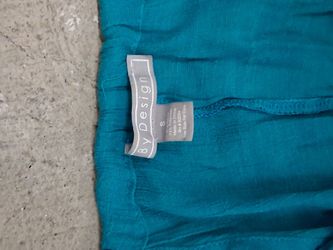 By Design Teal Top Size Small