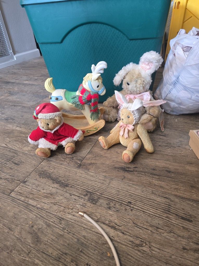 Cherished Teddies Huge Collection - Christmas Halloween Rare Retired Club Pieces International Ornaments