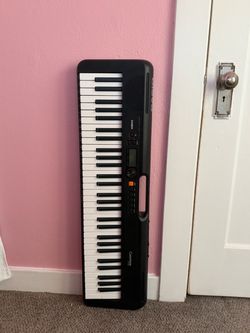 61 Keyed electric Casio piano