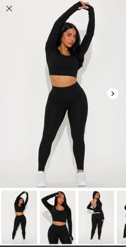 Fashion Nova Size MEDIUM