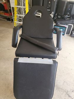 Massage table!