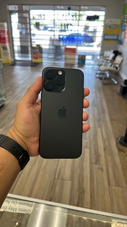 iPhone 16 Pro Max 256GB UNLOCKED