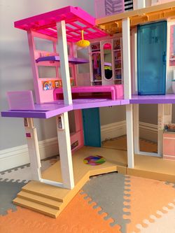 Barbie Dream House