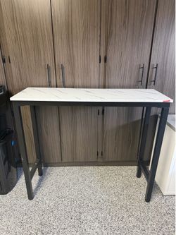 Modern Faux Marble Console Table / Sofa Table