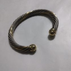 14K Gold And Silver  Cuff Bracelet Use