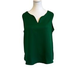 NWOT SHEIN Solid Green V Neck Sleeveless Blouse Size M