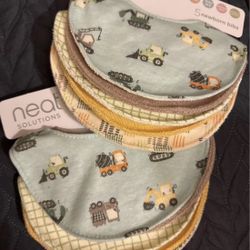 Newborn Bibs 