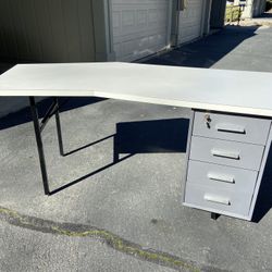 Vintage Mid Century Modern Boomerang Desk