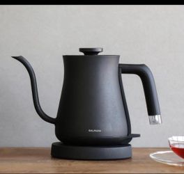 Balmuda The Kettle new sealed in box. Black
