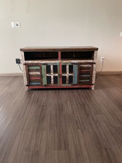 Solid wood media console