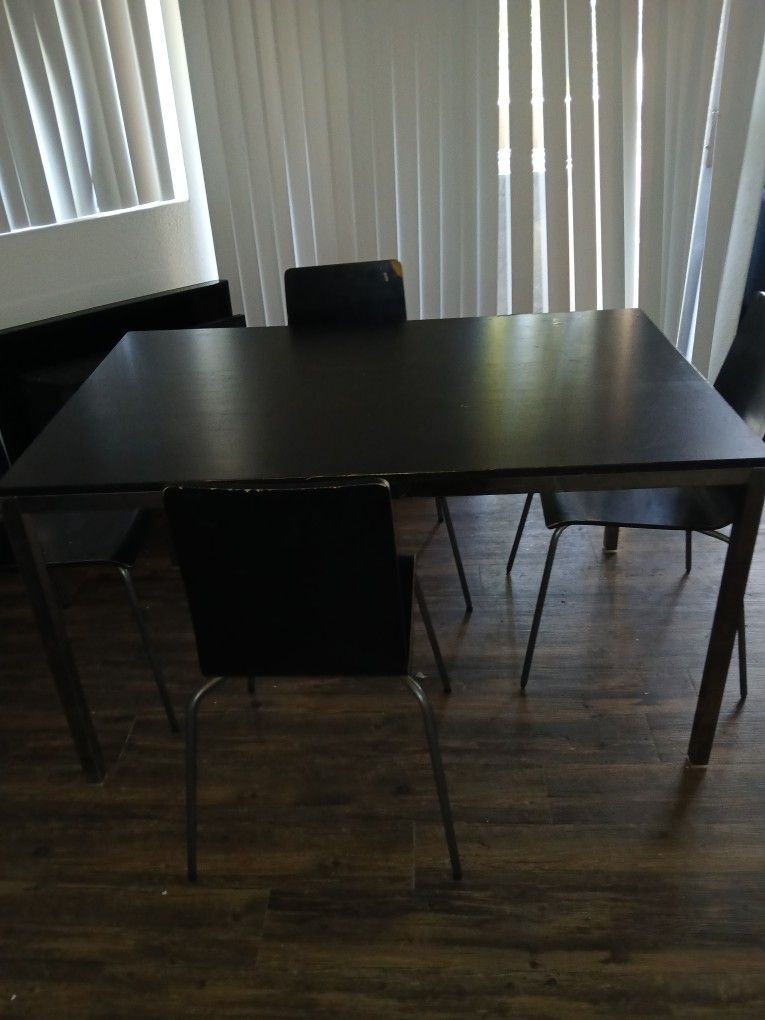 Wooden Dining Room Table Set