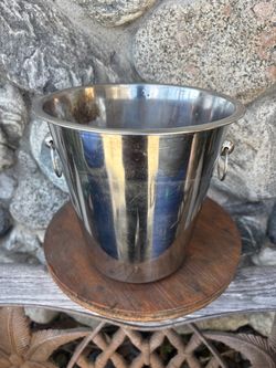 Wine bucket