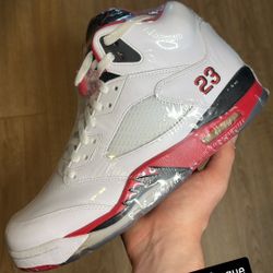 Jordan 5 Retro Fire Red Black Tongue Size 11  