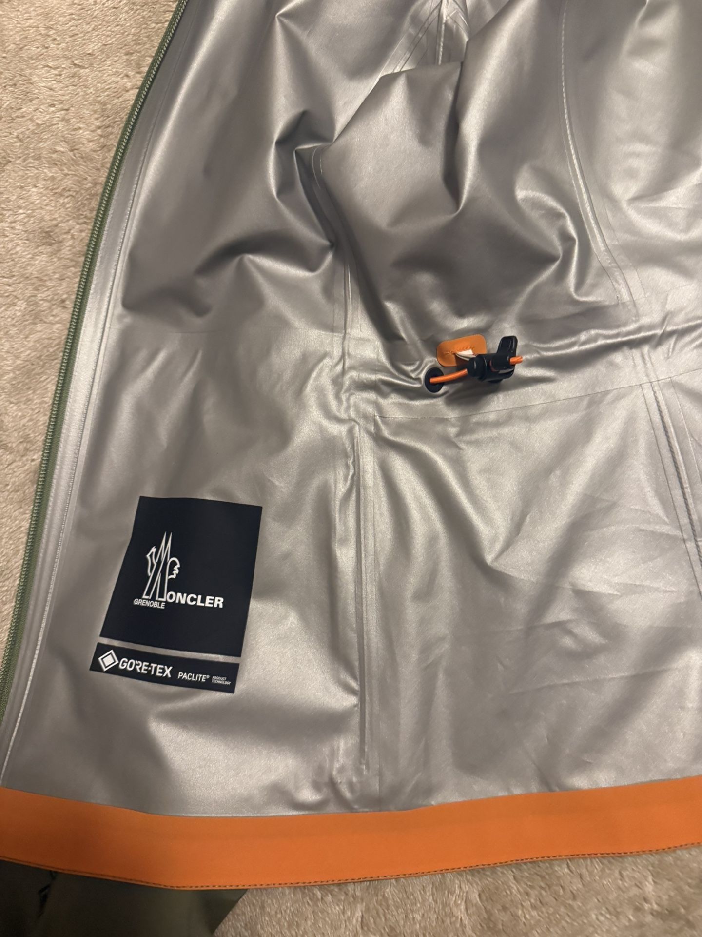 Women’s Moncler Rain Jacket Size Xsmall