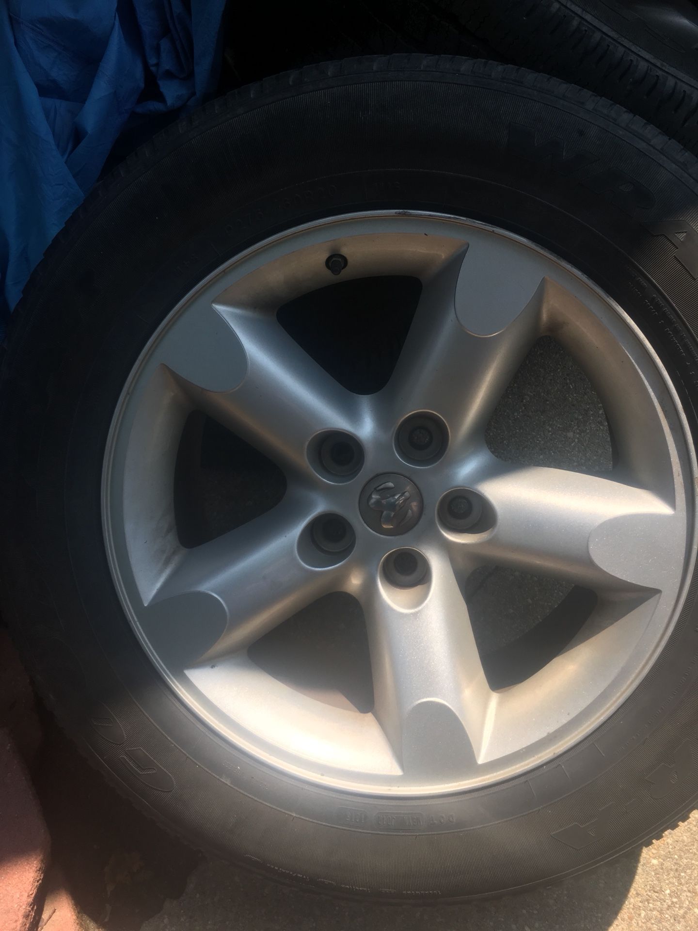 4 Dodge Ram rims 20inch with tires