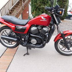 Honda Ascot VT500  V Twin