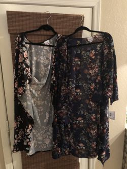 (2) LULAROE SHIRLEY - BLACK FLORAL - NAVY FLORAL