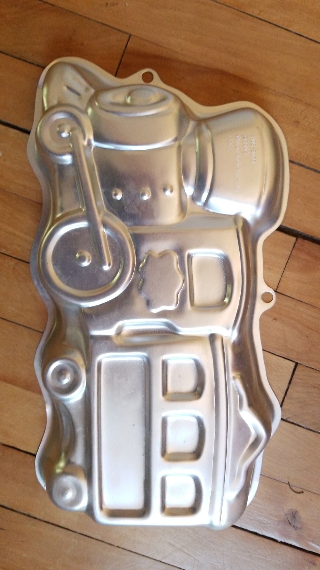 Wilton Train Cake Pan