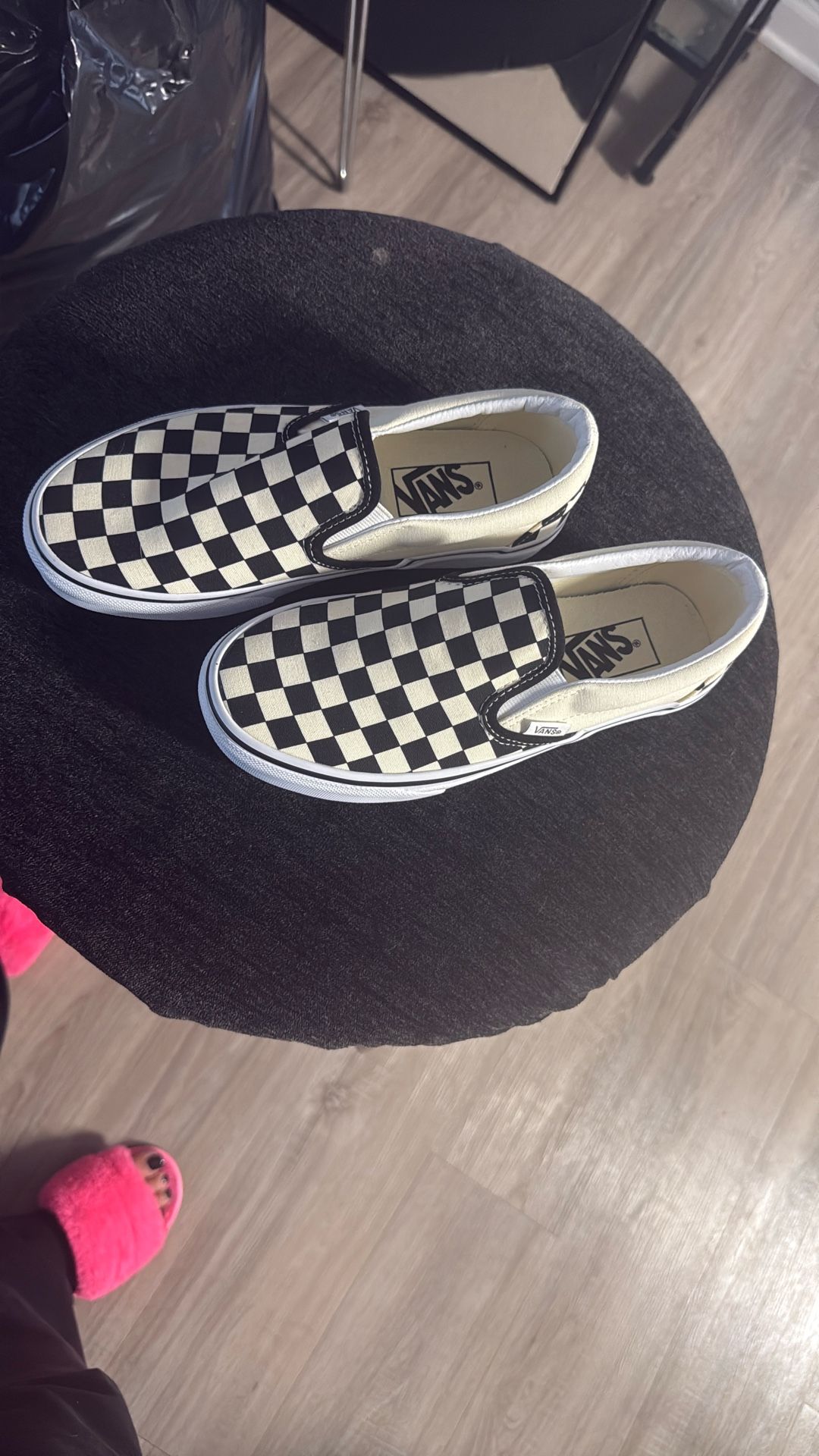 BRAND NEW VANS NO π¦ (TAN & BLACK) 4.5