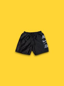 Nike Swim Trunks Men’s Medium Black Swimsuit Pixel Logo NESSD514-001 NWT