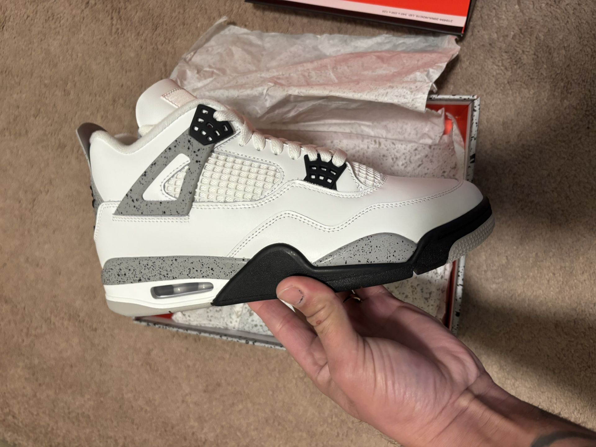Air Jordan 4 Size 9.5 Brand New
