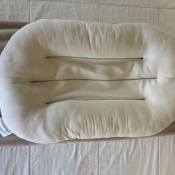 Snuggle Me Infant Lounger