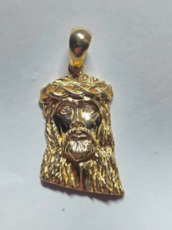 18k Standard Jacoje Jesus Piece