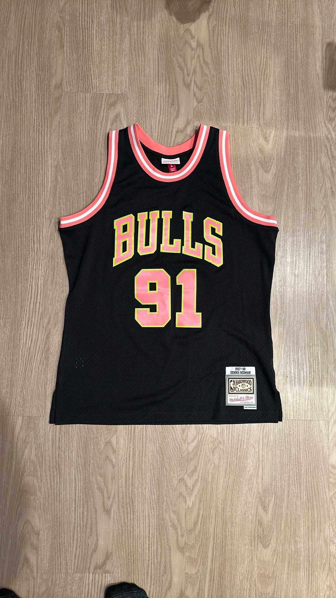 Size Large - Mitchell And Ness Authentic Swingman Jersey NBA Basketball Chicago Bulls Dennis Rodman Supreme Vintage Sports