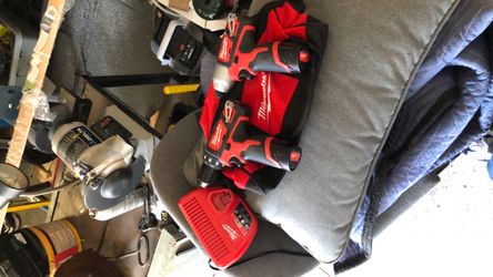 Milwaukee tool set