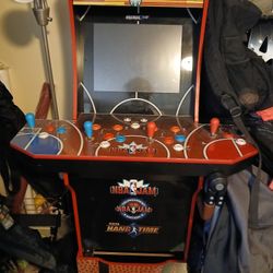 Arcade NBA All The Features In The Pictures Like New . My Son Used It Only A Couple Of Times $450 Obo