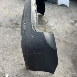 19 Toyota Sienna Rear Bumper Part 