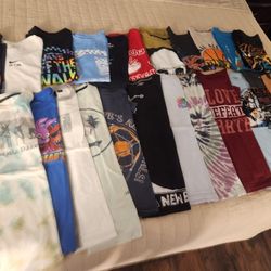 Boy's Short Sleeve Shirts