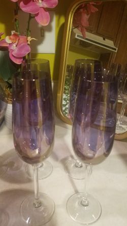 Set of Champagne Glasses 