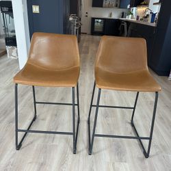 Set Of 2 Whiskey Brown Low Back Counter Stools