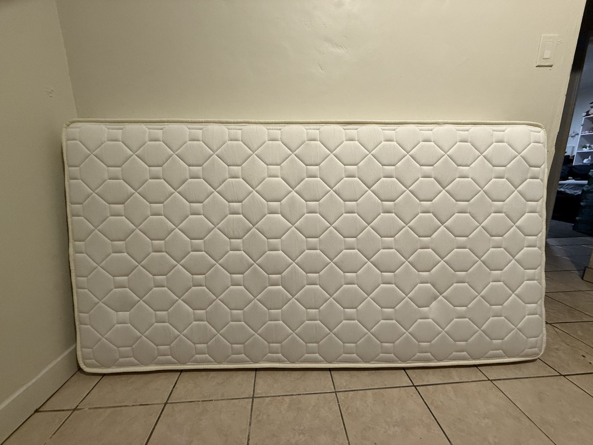 twin mattress