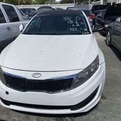 2014 Kia Optima FOR PARTS ONLY 
