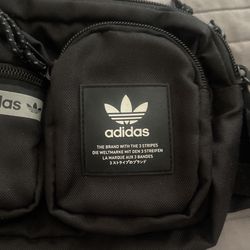 ADiDAS FANNY PACK 