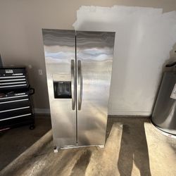 Frigidaire Side X Side