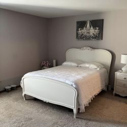 Queen Size Pottery Barn Bed