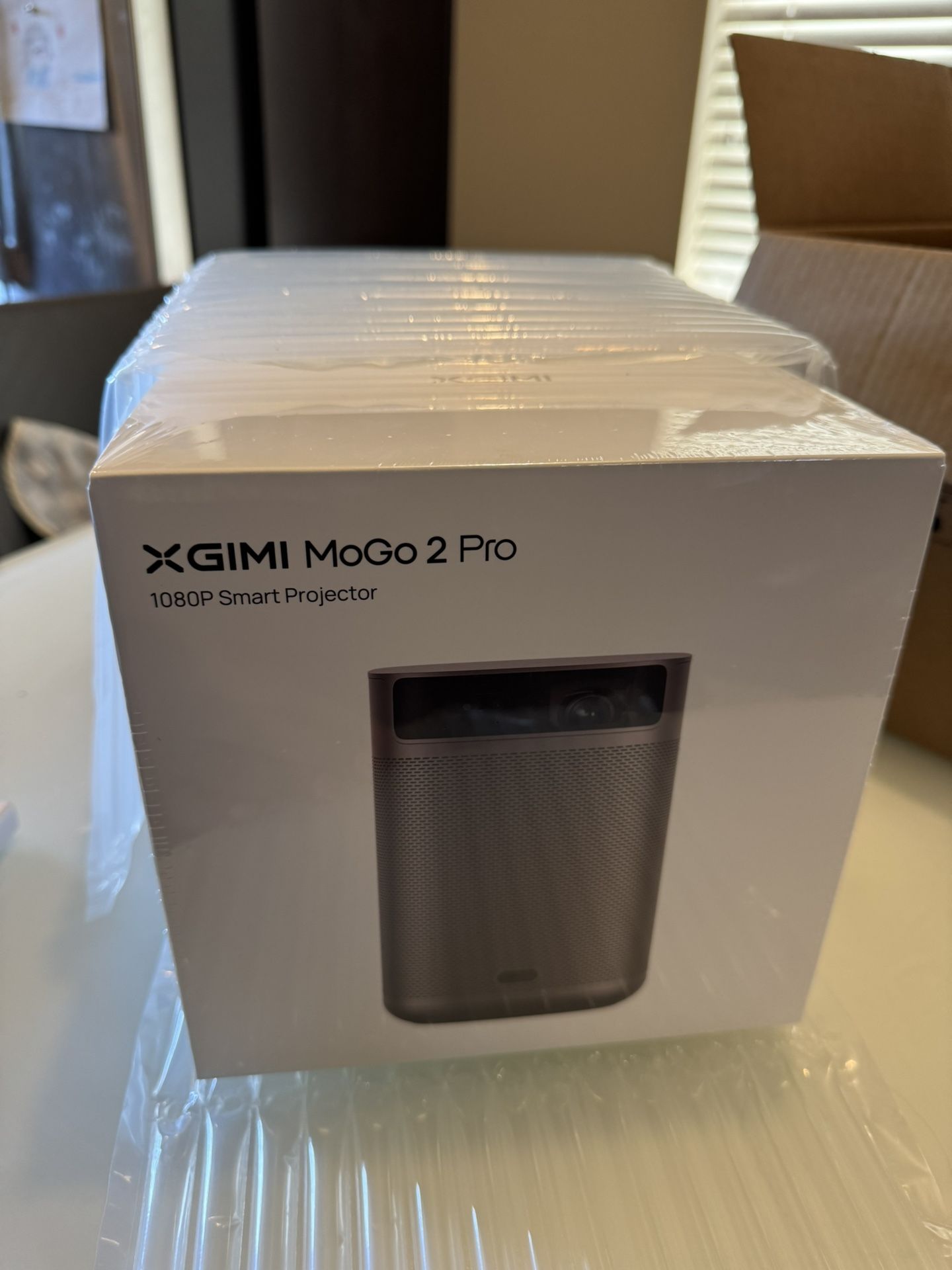 1080 P Smart projector (Brand new)