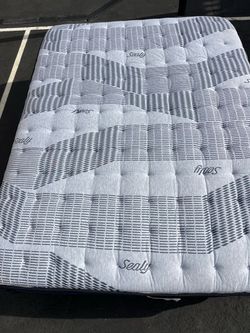 Sealy Queen Mattress