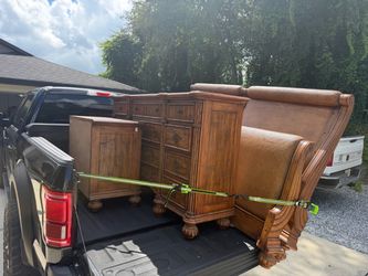 Bedroom set