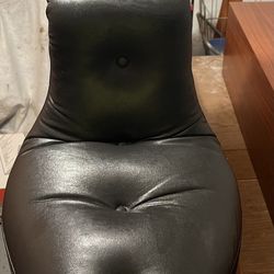 Mustang Leather Seat