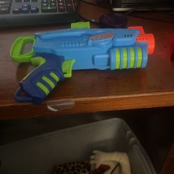 Nerf Gun