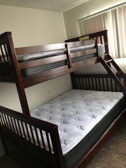 New in Box 📦Twin /Full Bunkbed