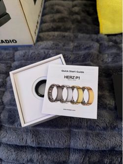 Size 6  smart ring  black