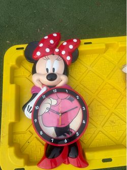 Mini mouse clock