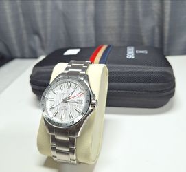 Men Watch