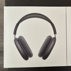 AirPod Max Midnight w/ Smart Case