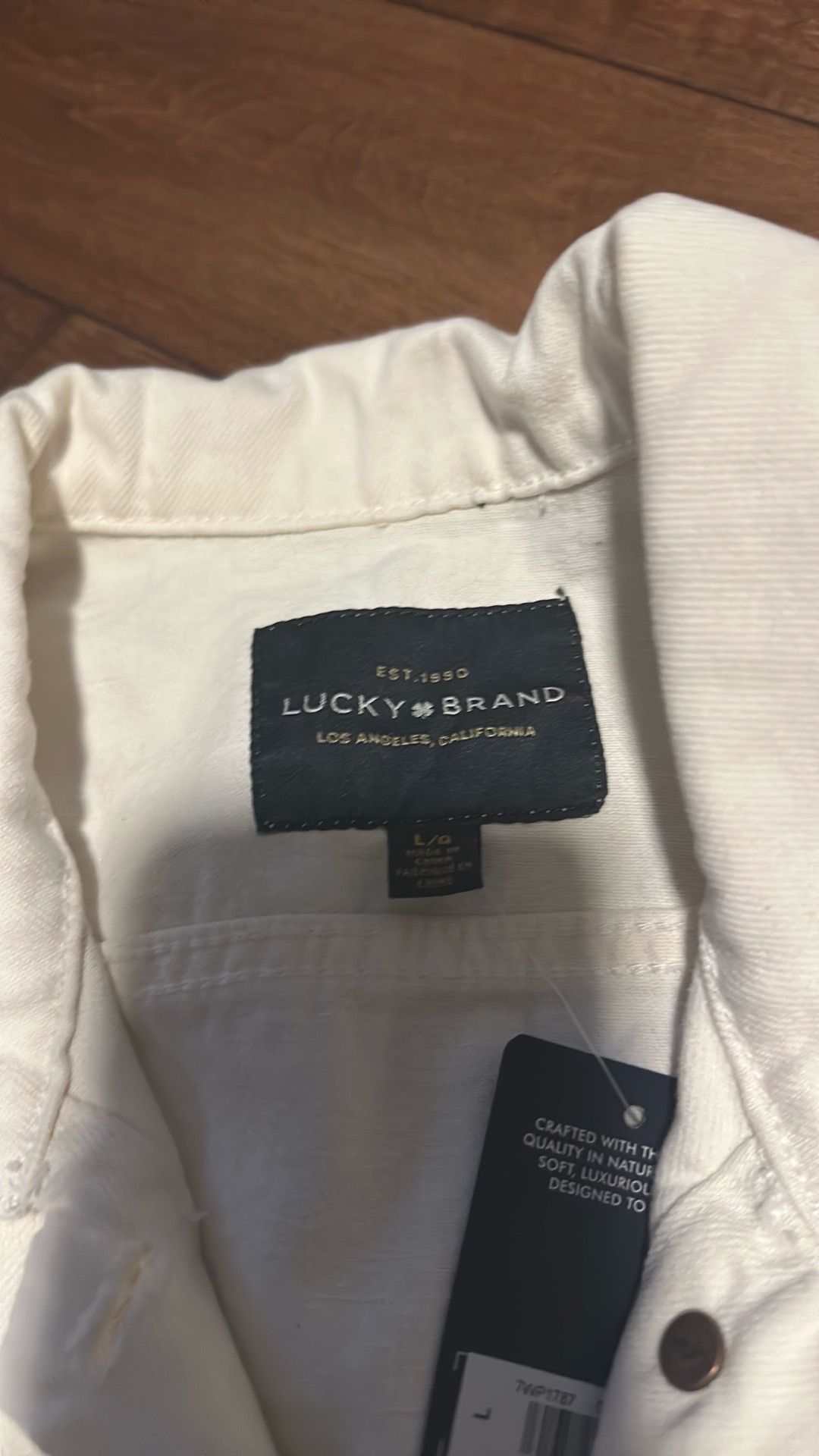 Chamarra de mujer nueva marca LUCKY BRAND size Large $30